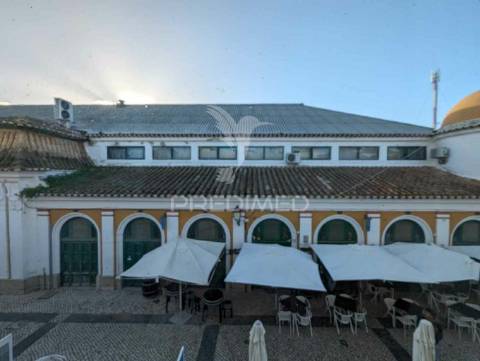 T2 em edifício histórico, todo remodelado