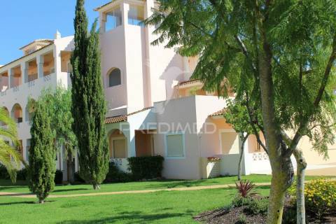 Vilamoura - apartamento com dois quartos /  two bedrooms apartment
