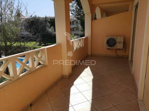 Vilamoura - apartamento com dois quartos /  two bedrooms apartment