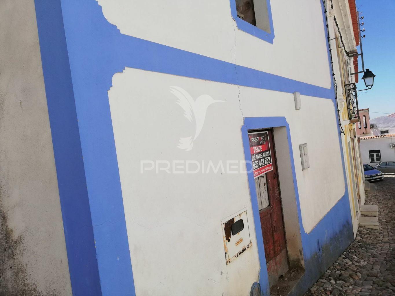 Casa antiga t3 em cabeço de vide