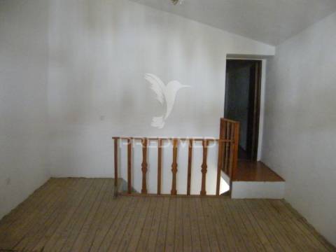 Casa antiga t2