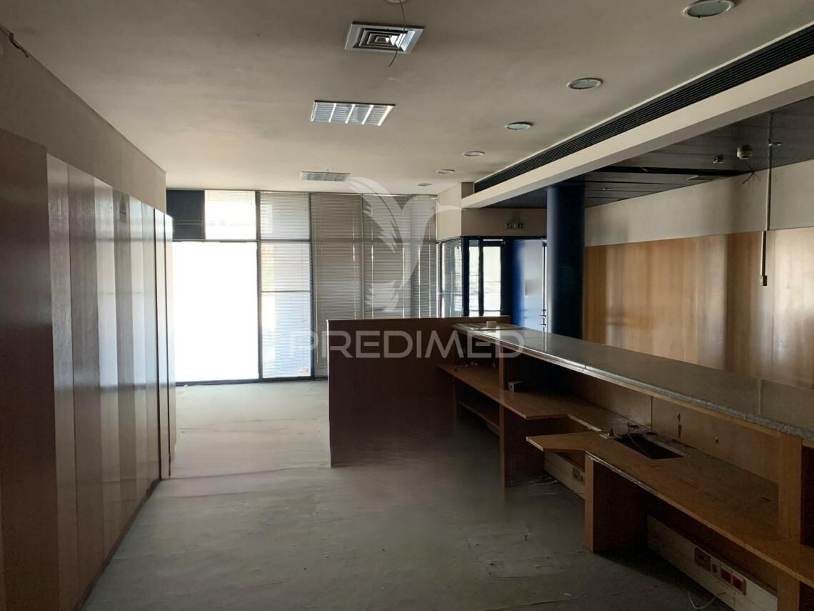 Loja comercial em  santa maria de lamas