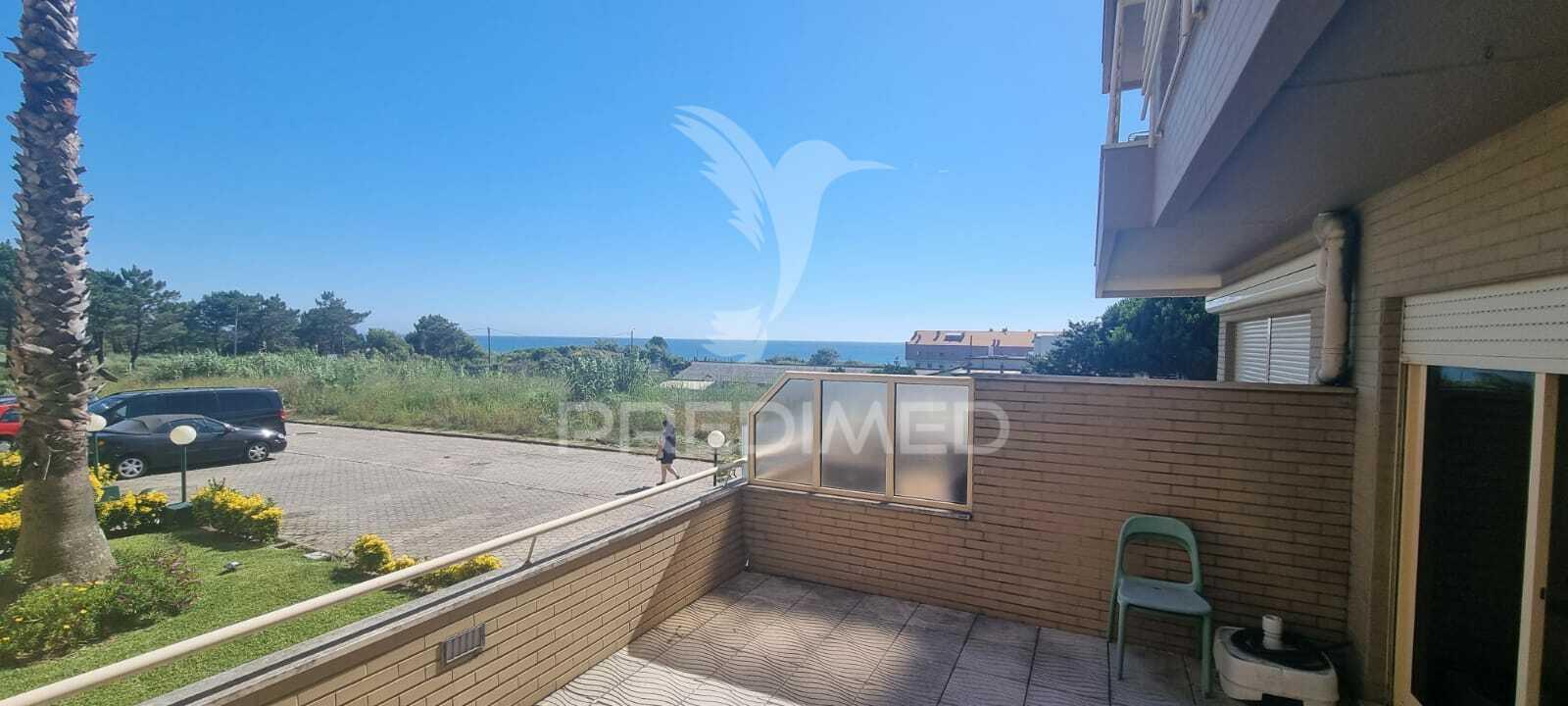 T1 c/ terraço praia de salgueiros