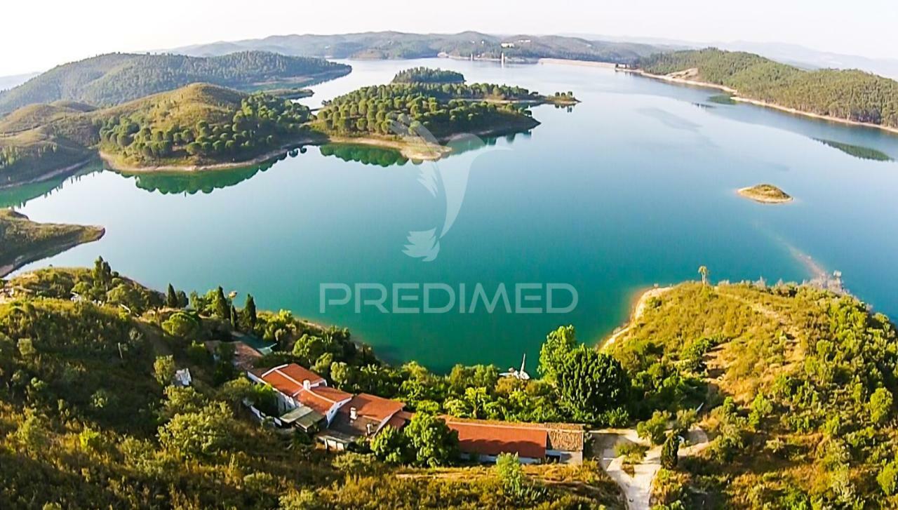 Quinta de charme na barragem  santa clara-a-velha