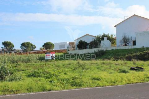 Terreno com 3.100m2 para construção de moradia 