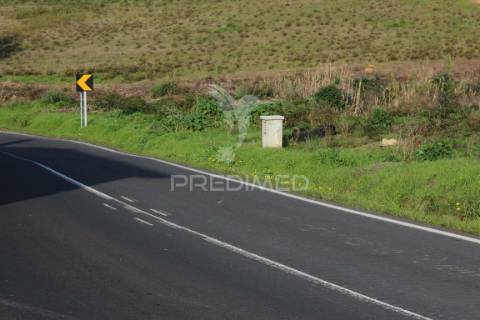 Terreno com 3.100m2 para construção de moradia 