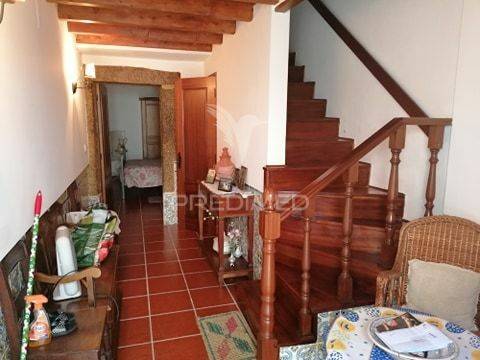 Casa totalmente recuperada em nisa