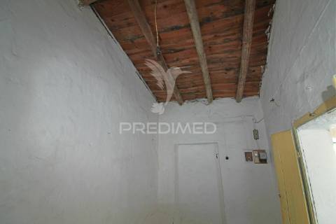 Casinha típica na aldeia alentejana de pias -serpa