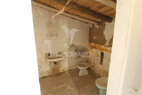 Casinha típica na aldeia alentejana de pias -serpa