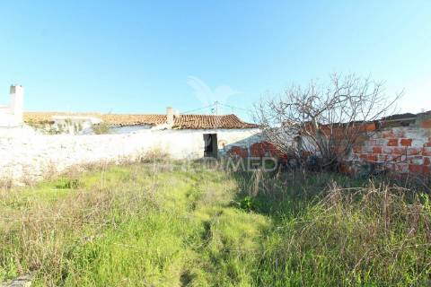 Casinha típica na aldeia alentejana de pias -serpa