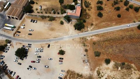 Terreno urbano com 8200m2 com loteamento aprovado loulé