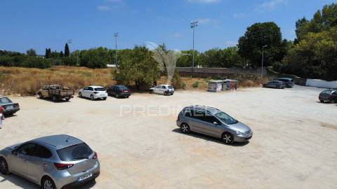 Terreno urbano com 8200m2 com loteamento aprovado loulé