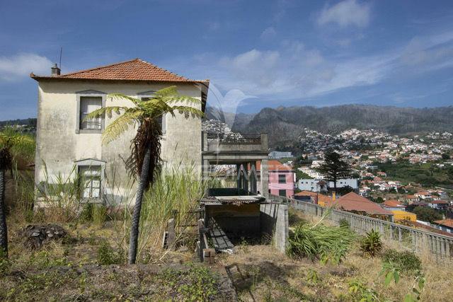 Quinta para remodelar no funchal - ilha da madeira