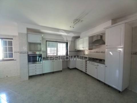 Moradia t3 - charneca da caparica