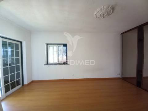 Moradia t3 - charneca da caparica