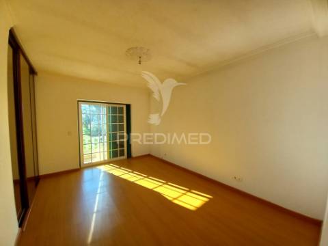 Moradia t3 - charneca da caparica