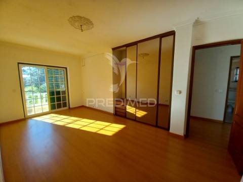 Moradia t3 - charneca da caparica