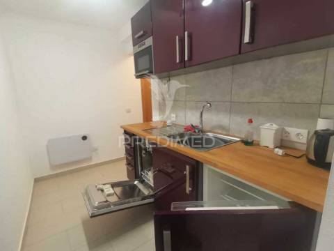 Moradia renovada em vale serrão, dornes