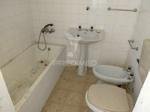 Duas casas em casa branca, sousel