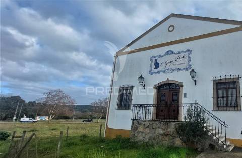 Restaurante em ponte de sôr