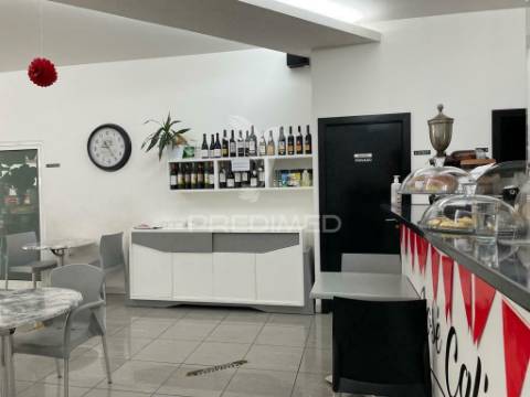 Restaurante-bar para trespasse no funchal