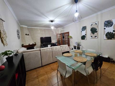 Valor negociável- fabulosa vivenda zona nobre entroncamento