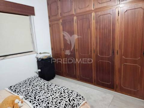 Valor negociável- fabulosa vivenda zona nobre entroncamento