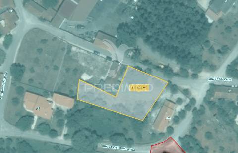 Terreno c/ 1115m2, p/ construção; boleiros