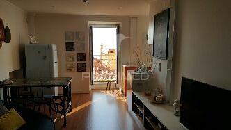 Apartamento t1 em alfama”.