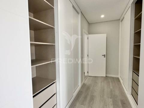 Moradia geminada t4 - alto das vinhas - sesimbra