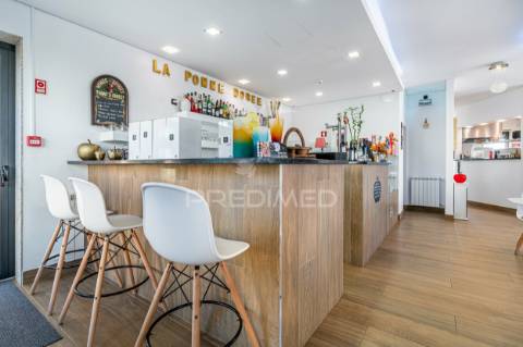 Restaurante + moradia t3 em fafe