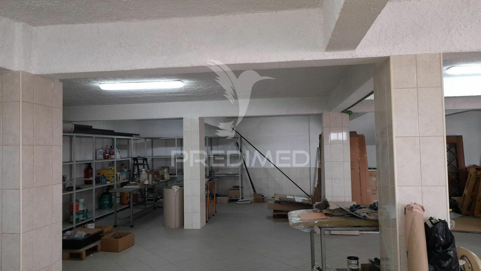 Armazém/garagem de prédio
