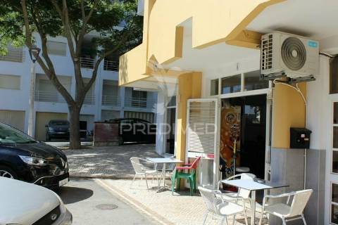 Restaurante/ casa de pasto em lagos