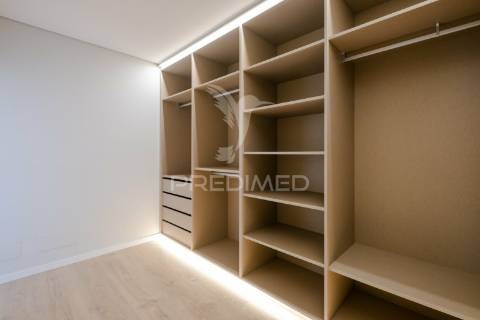 Moradia isolada contemporânea de luxo, t5 piscina