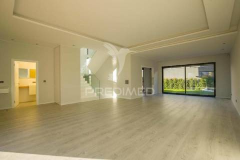 Moradia isolada contemporânea de luxo, t5 piscina