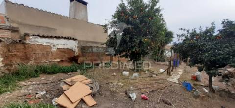 Moradia t2 para recuperar em selmes – vidigueira