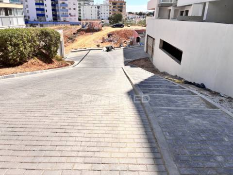 Lote de terreno para construção de prédio com 20 fogos 5 pisos
