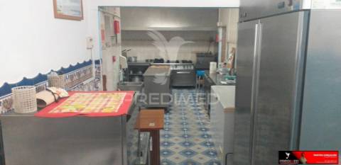 Restaurante pronto a funcionar fuseta-olhão