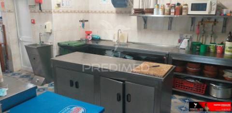 Restaurante pronto a funcionar fuseta-olhão