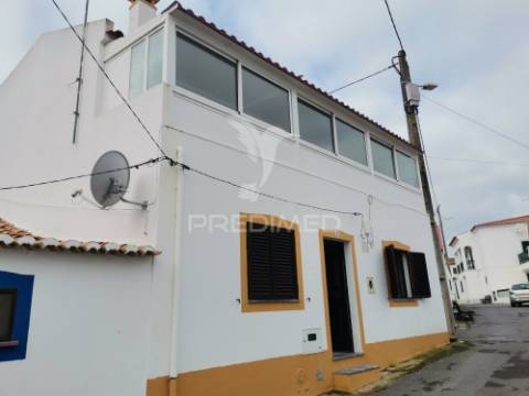 Moradia t3 recuperada