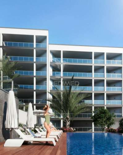 Apartamento t1 de luxo na estrada monumental