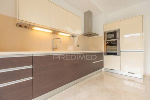 Apartamento t1 de luxo na estrada monumental