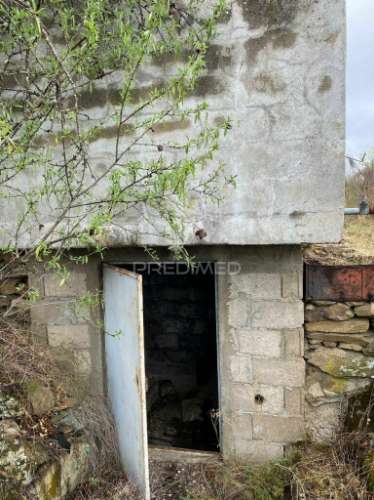 Quintinha no alto douro vinhateiro