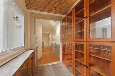 Charming t3+3 | patio 35m2 | chiado