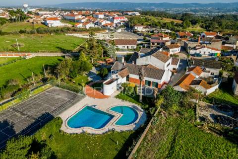 Moradia t10 em alcobaça