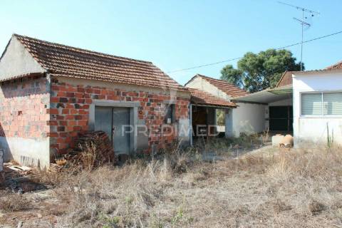 Casa de campo na aldeia de arruda dos pisões a 58 minutos de lisboa