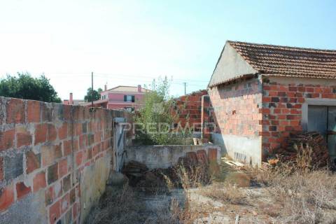 Casa de campo na aldeia de arruda dos pisões a 58 minutos de lisboa
