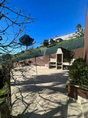 Moradia individual t3 - c/ piscina e cozinha regional