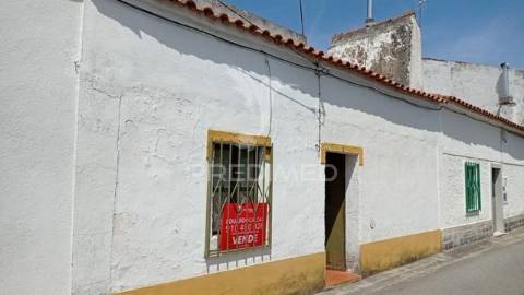 Casa típica do alentejo cunheira, alter do chão.