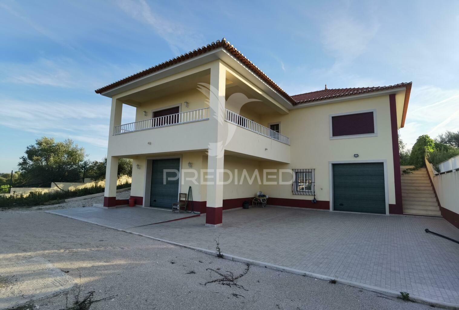 Moradia t3 com terreno, alcanhões / santarém